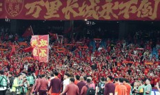 雷速官网:“大莲花”见证“中国红” “丝滑”散场显温度